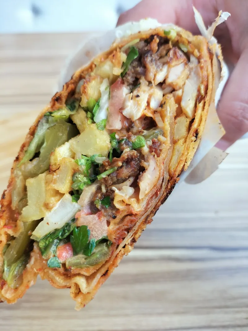 SıfırBir Döner — المطعم في ألانيا: الطلب عبر الإنترنت والأسعار والتعليقات